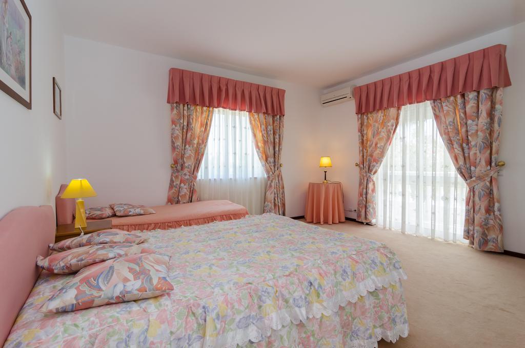 Villa Do Monte Monte Raposo Room photo
