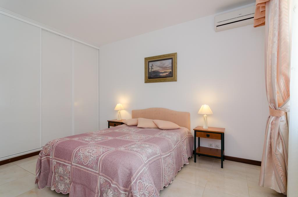 Villa Do Monte Monte Raposo Room photo
